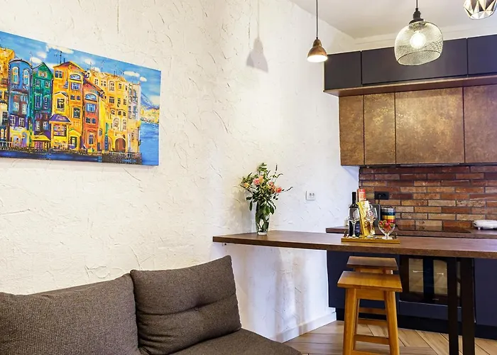 Port - Unique דירה