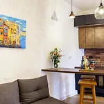 Port - Unique Apartment